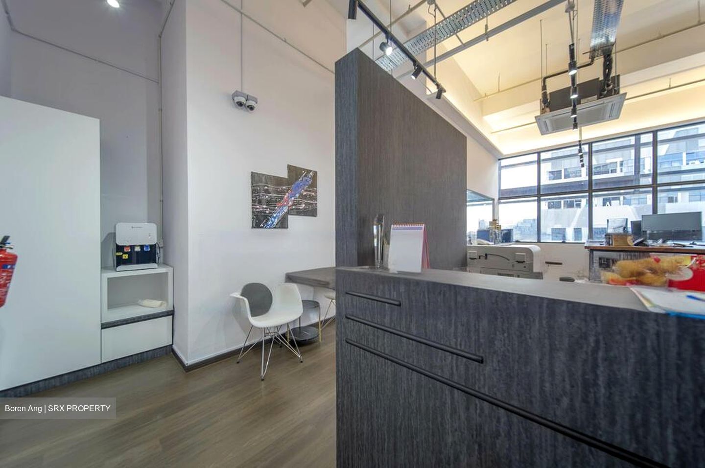 Ct Hub 2 (D12), Office #453516611